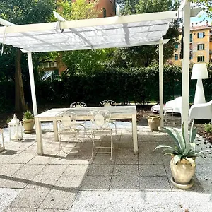 casa-sofia.emilia-romagnahotels.net/